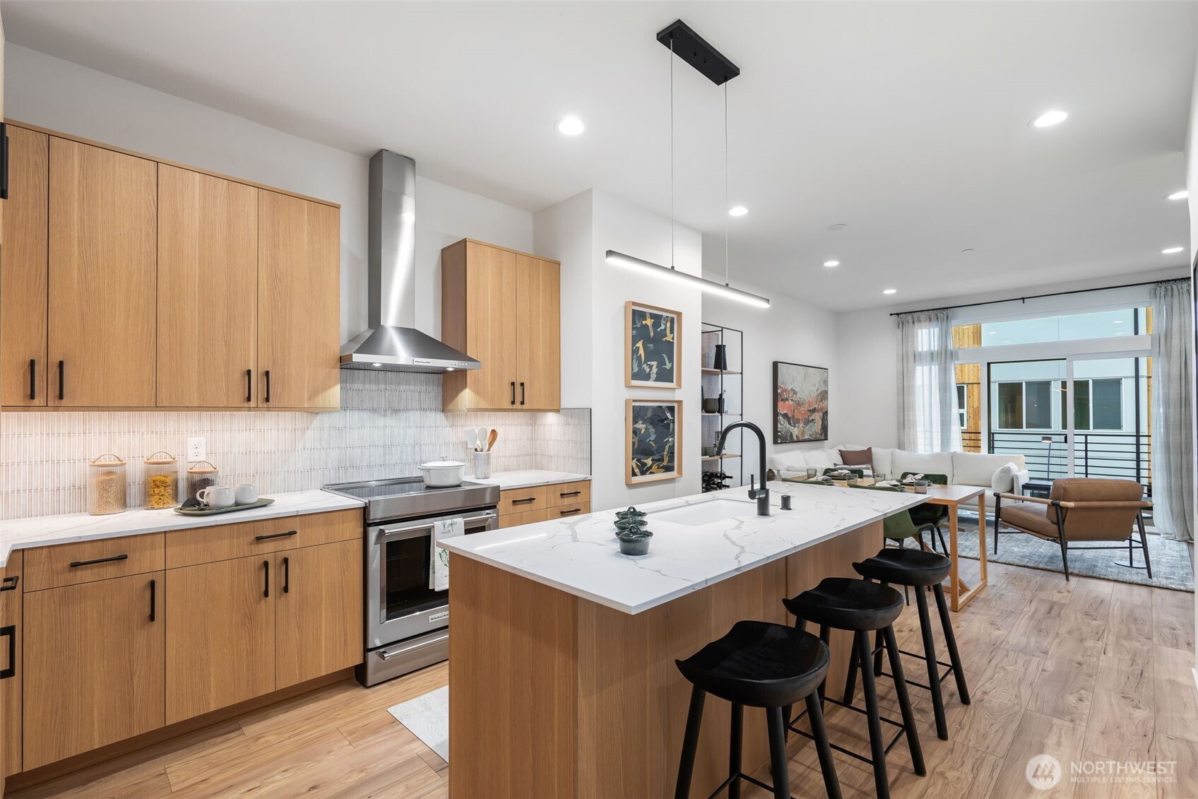 Photos are for illustrative purposes and my depict other features or finishes not in the actual home for sale.