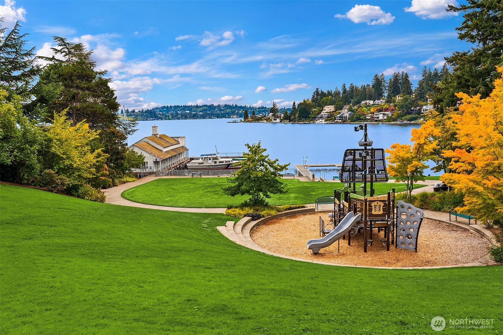 Clyde Hill Beach Park —A  Nearby Lake Washington Access